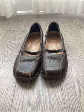 Women's Brown Leather Slip-On Mary Jane Flats